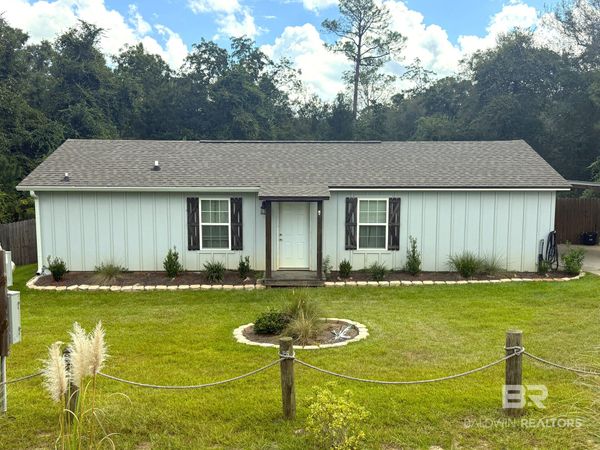 7124 N Century Boulevard, Century, FL 32535
