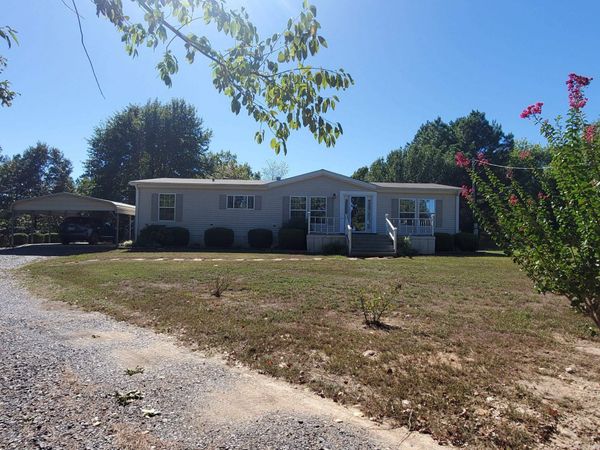 124 P T Lane, Mena, AR 71953