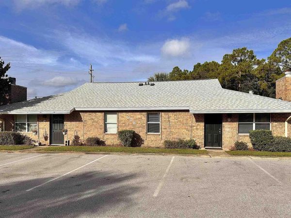 668 72nd Ave, Unit D, Pensacola, FL 32506