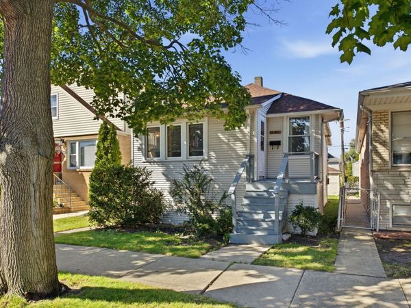 4562 N Mulligan, Chicago, IL 60630