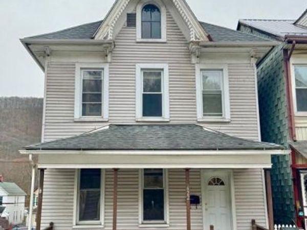 622 WASHINGTON AVENUE , TYRONE, PA 16686