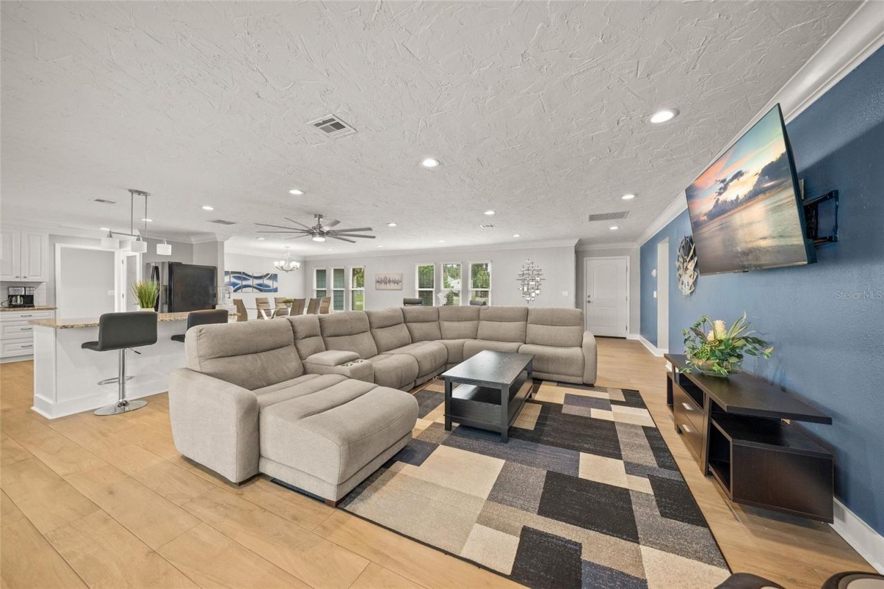 2130 E Leewynn Drive, Sarasota, FL 34240 Photo