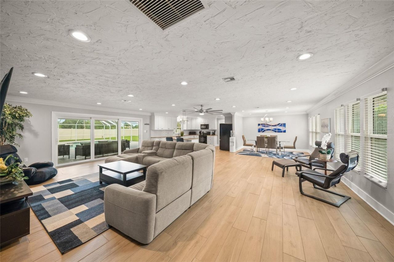 2130 E Leewynn Drive, Sarasota, FL 34240 Photo