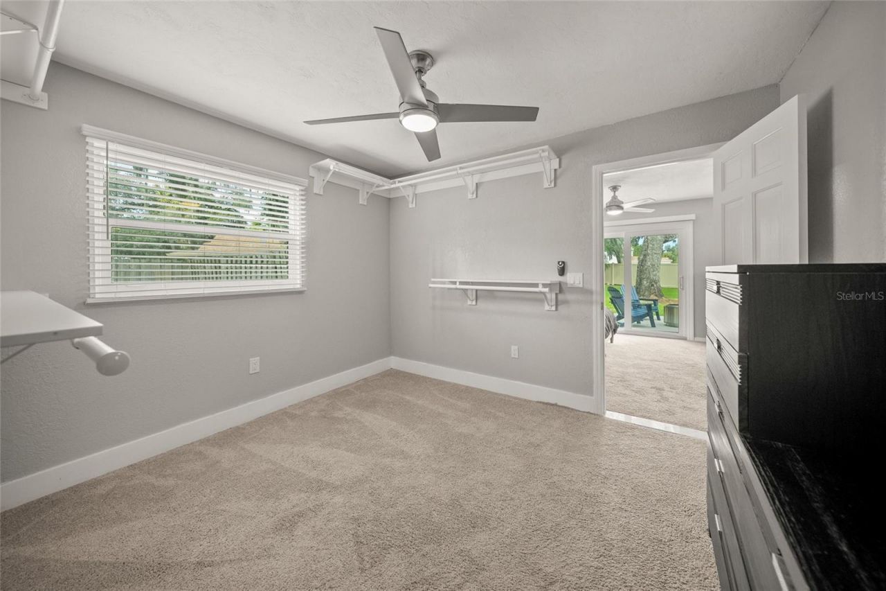 2130 E Leewynn Drive, Sarasota, FL 34240 Photo