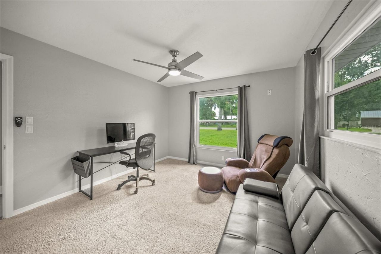 2130 E Leewynn Drive, Sarasota, FL 34240 Photo