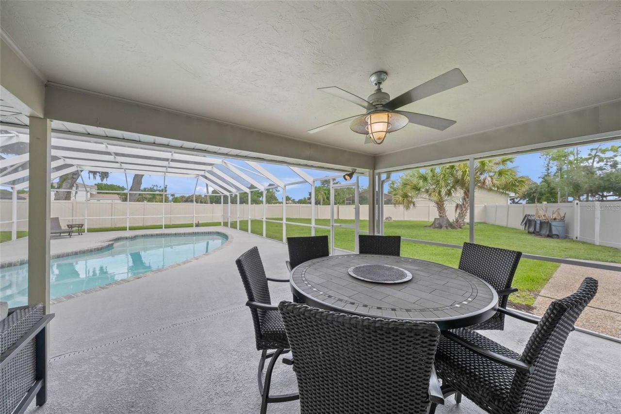 2130 E Leewynn Drive, Sarasota, FL 34240 Photo