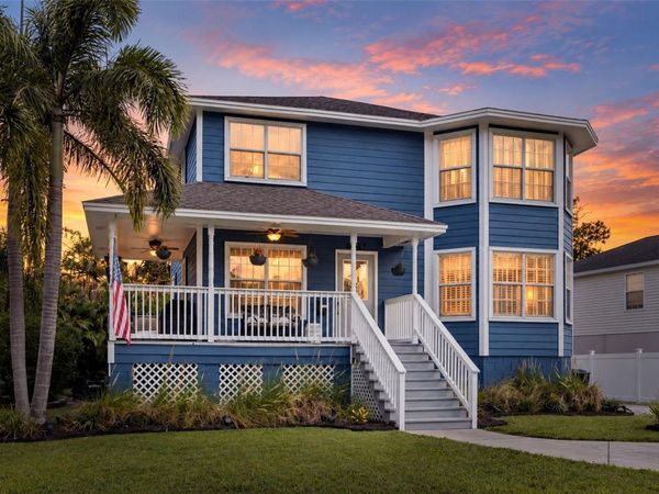 6337 CEDAR STREET NE, ST PETERSBURG, FL 33702
