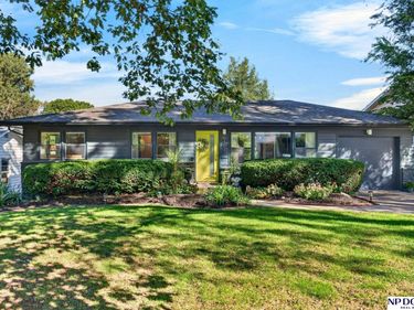 6402 Western Avenue, Omaha, NE 68132