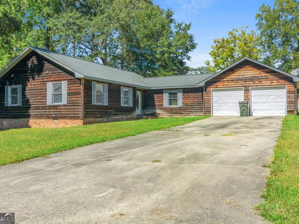 110 Springwood Drive, Warner Robins, GA 31088