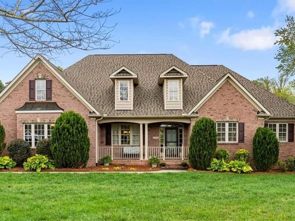 5910 Beckenham Way, Oak Ridge, NC 27310