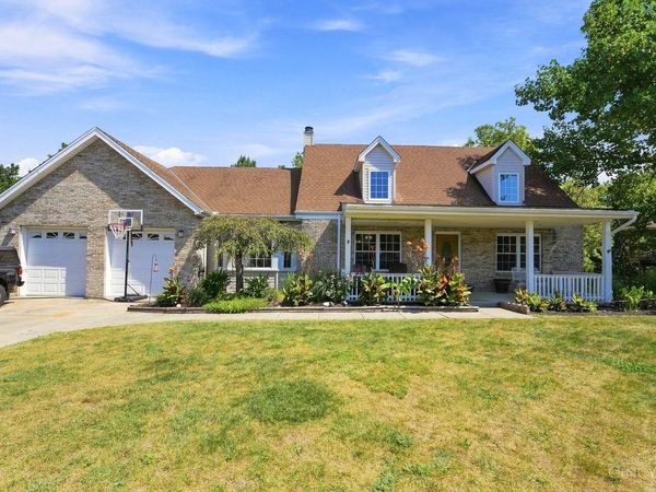 7870 Surreywood Drive, Miami Twp, OH 45052