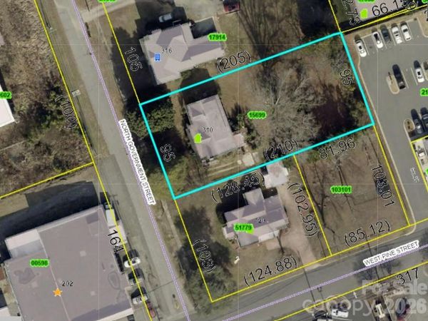 310 N Government Street , Lincolnton, NC 28092