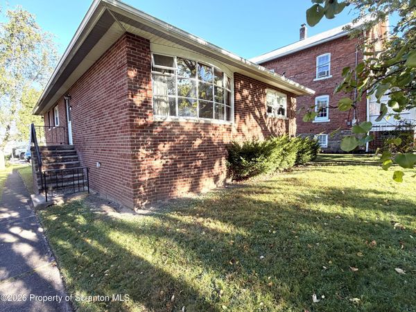 935 N Irving Avenue , Scranton, PA 18510