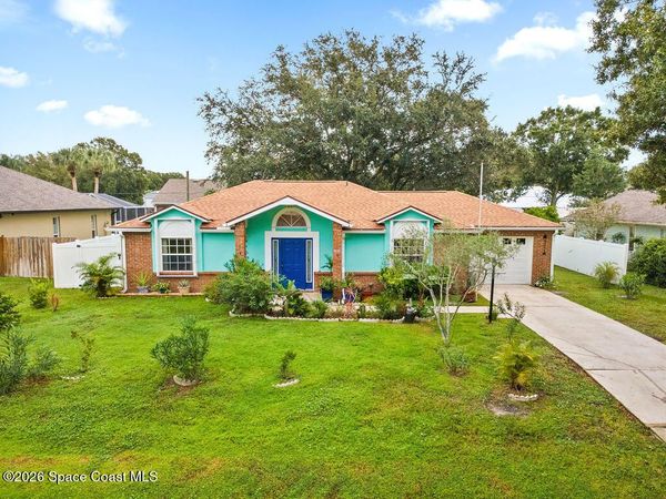 1658 Seahouse Street, Sebastian, FL 32958