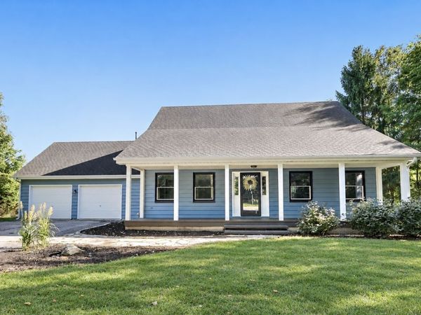 39W255 Fabyan Parkway, Geneva, IL 60134