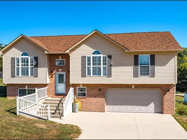 164 Ridgeview Drive, St Robert, MO 65584