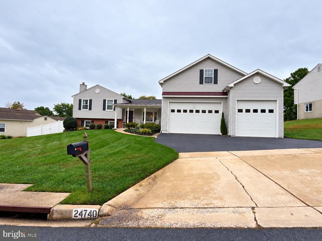 24740 CUTSAIL DRIVE , DAMASCUS, MD 20872