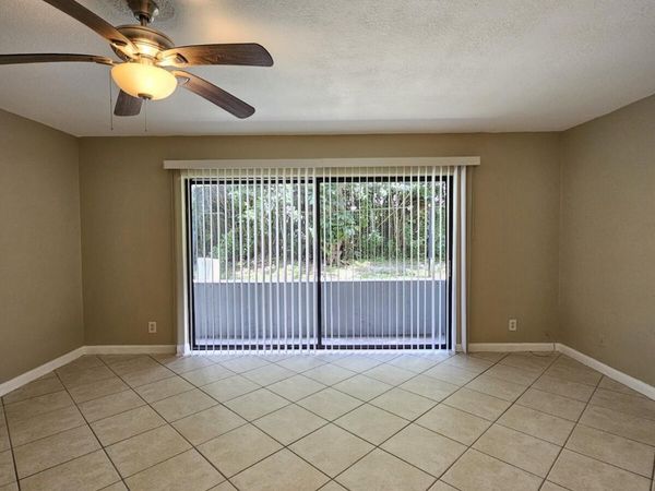 2050 N Congress Avenue, Unit 108, West Palm Beach, FL 33401