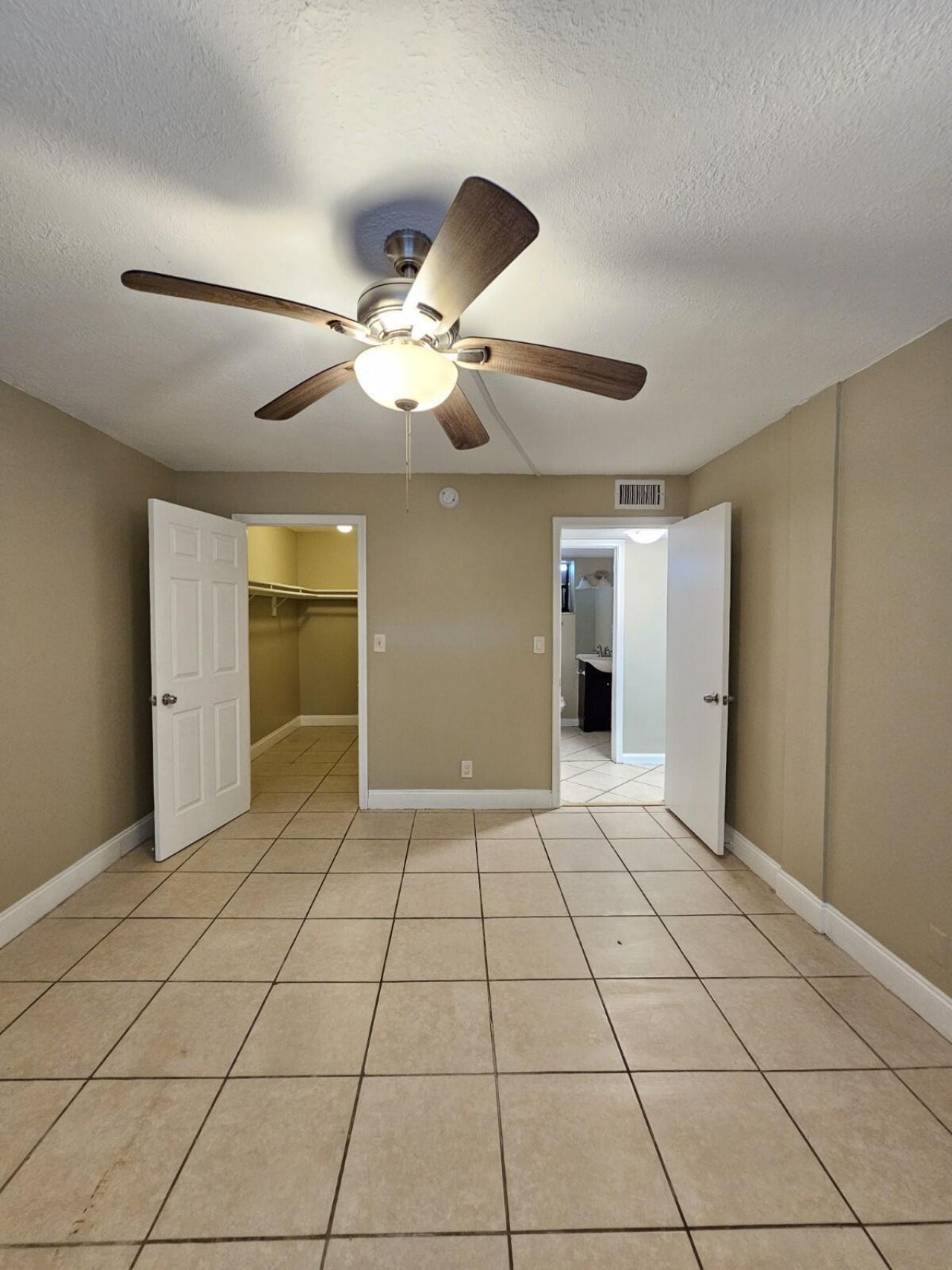 2050 N Congress Avenue, Unit 108, West Palm Beach, FL 33401 Photo