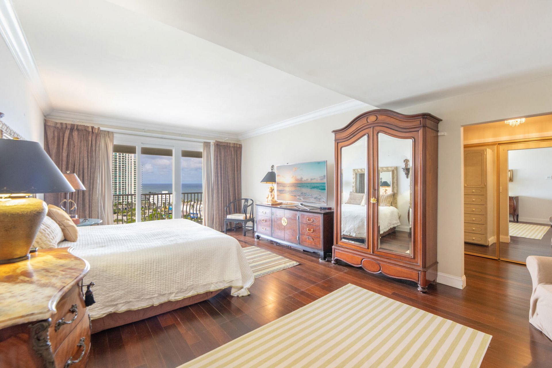 1 Las Olas Circle, Unit PH3, Fort Lauderdale, FL 33316 Photo