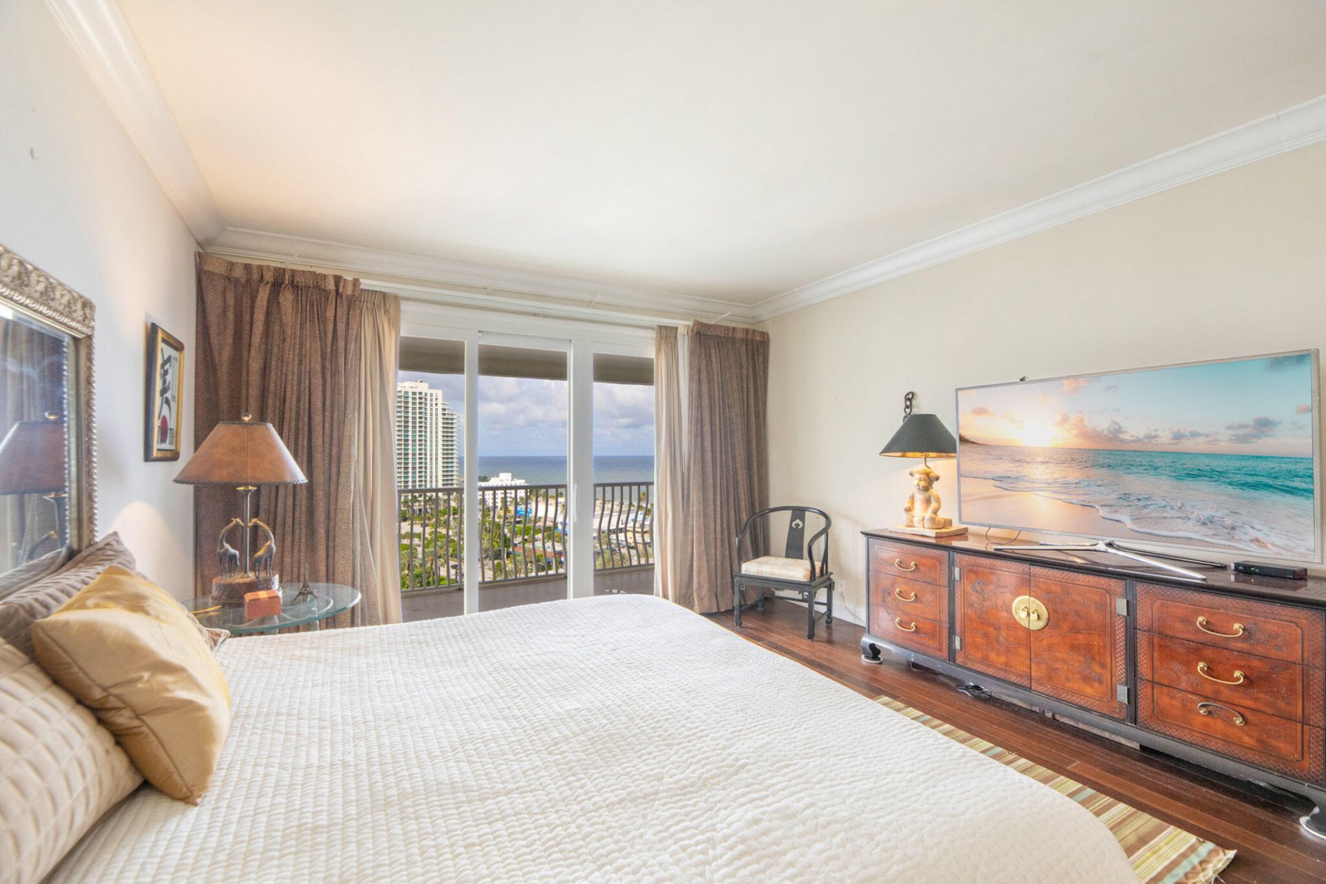 1 Las Olas Circle, Unit PH3, Fort Lauderdale, FL 33316 Photo