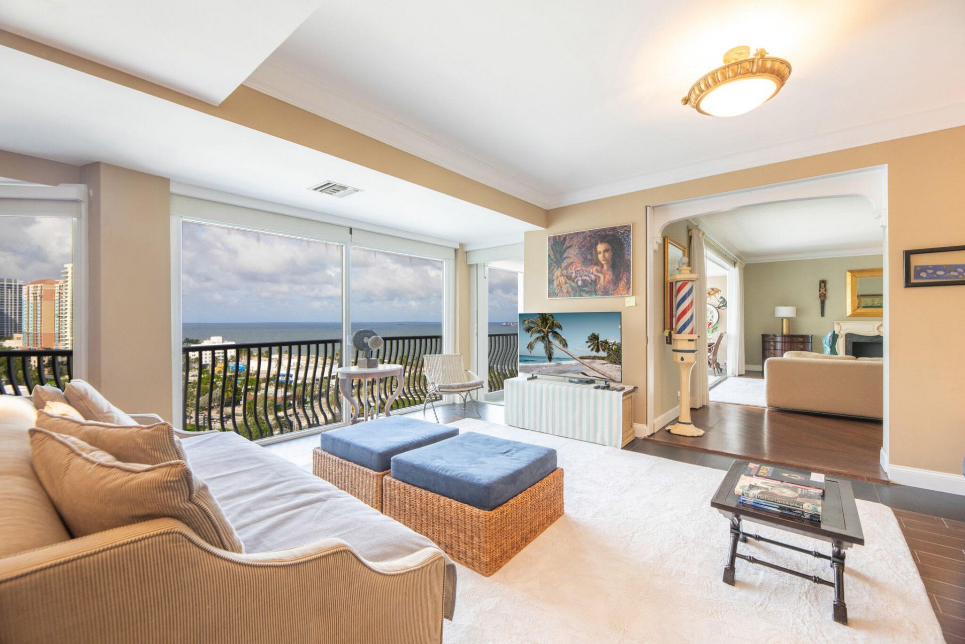 1 Las Olas Circle, Unit PH3, Fort Lauderdale, FL 33316 Photo