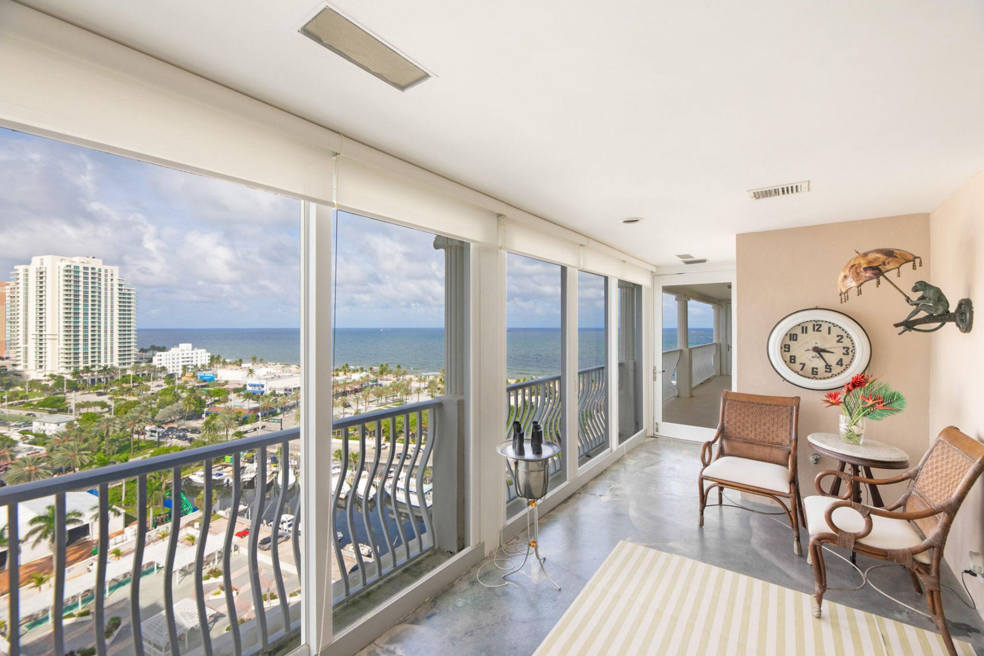 1 Las Olas Circle, Unit PH3, Fort Lauderdale, FL 33316 Photo