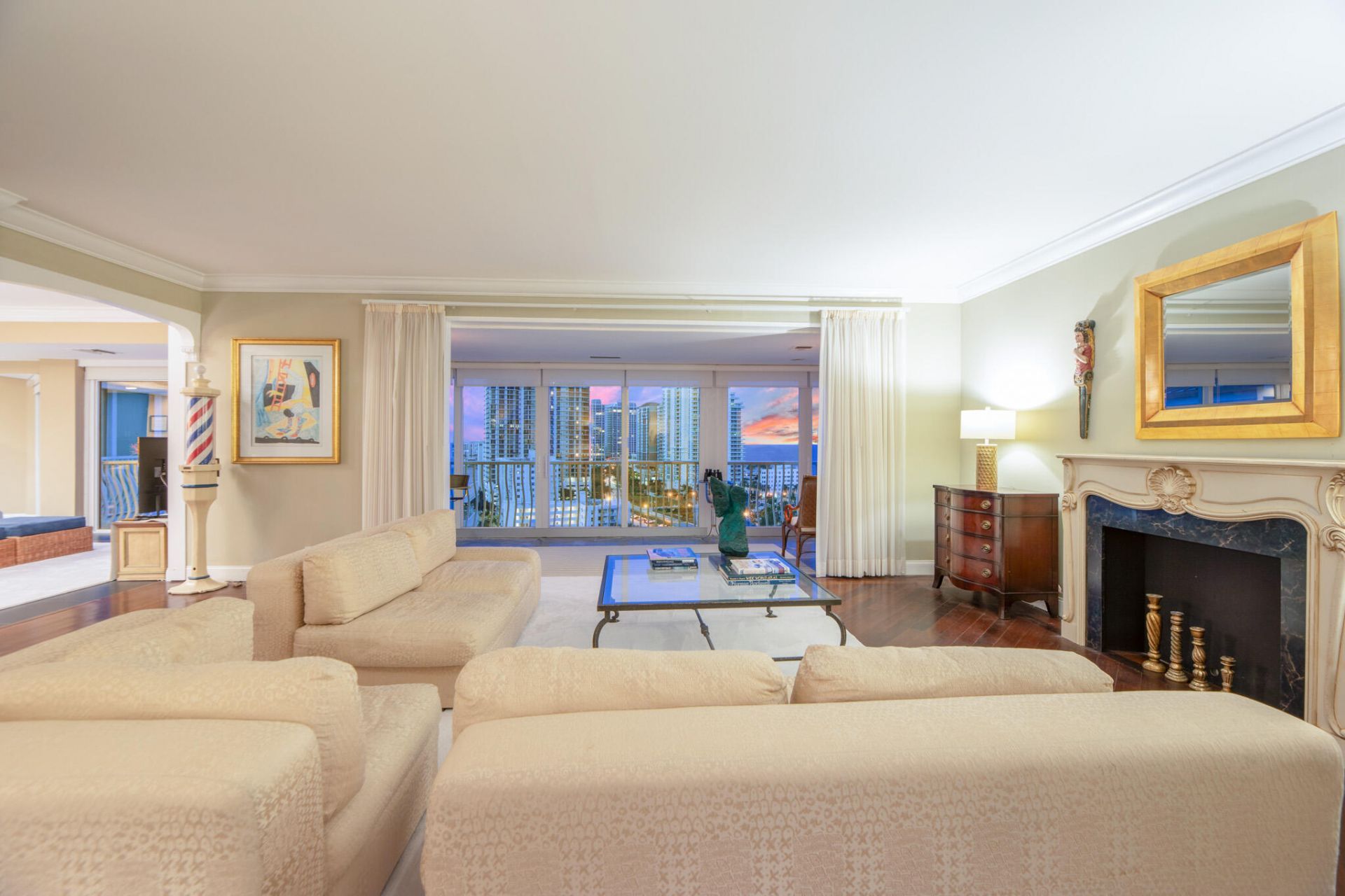 1 Las Olas Circle, Unit PH3, Fort Lauderdale, FL 33316 Photo