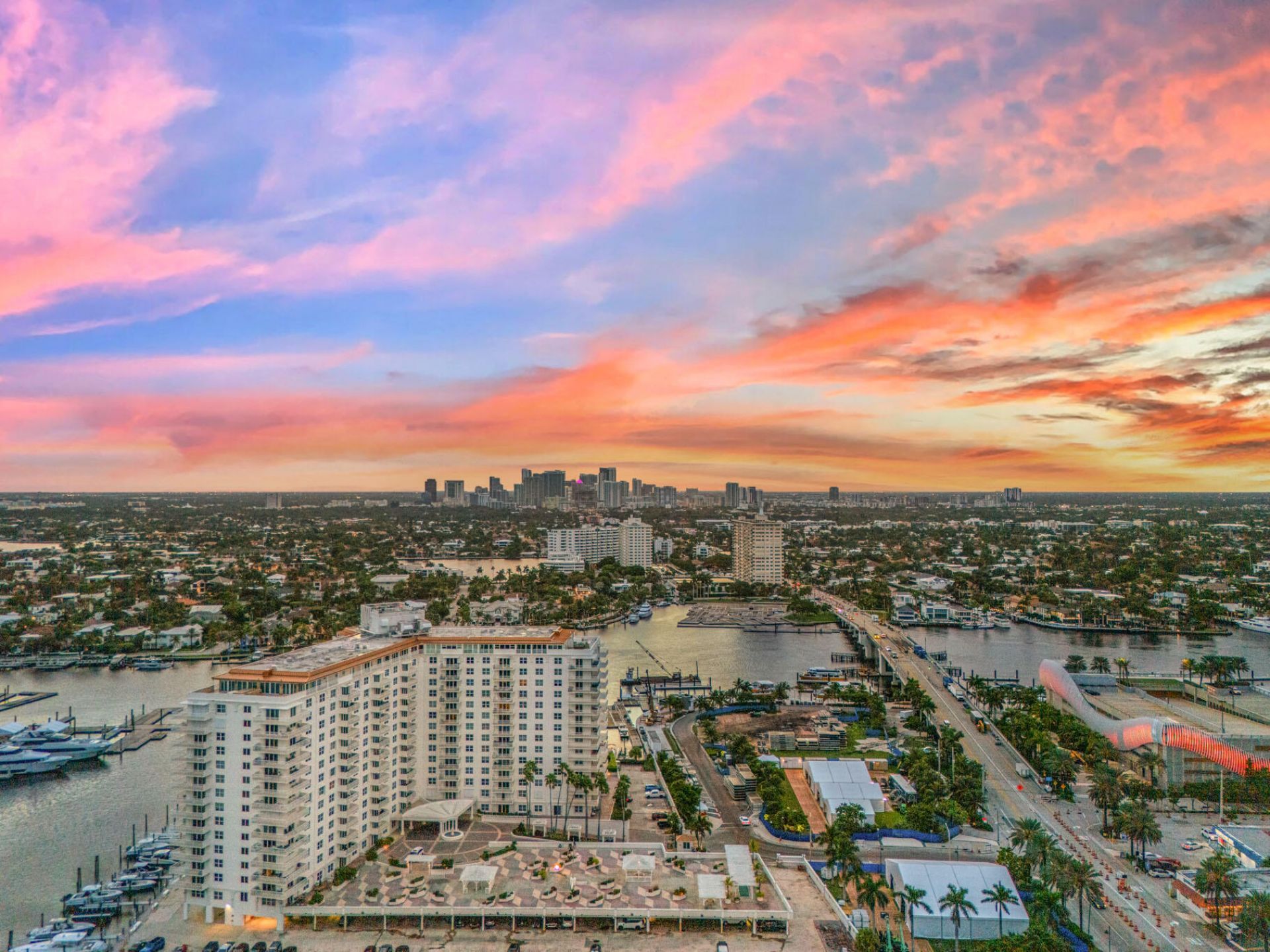 1 Las Olas Circle, Unit PH3, Fort Lauderdale, FL 33316 Photo