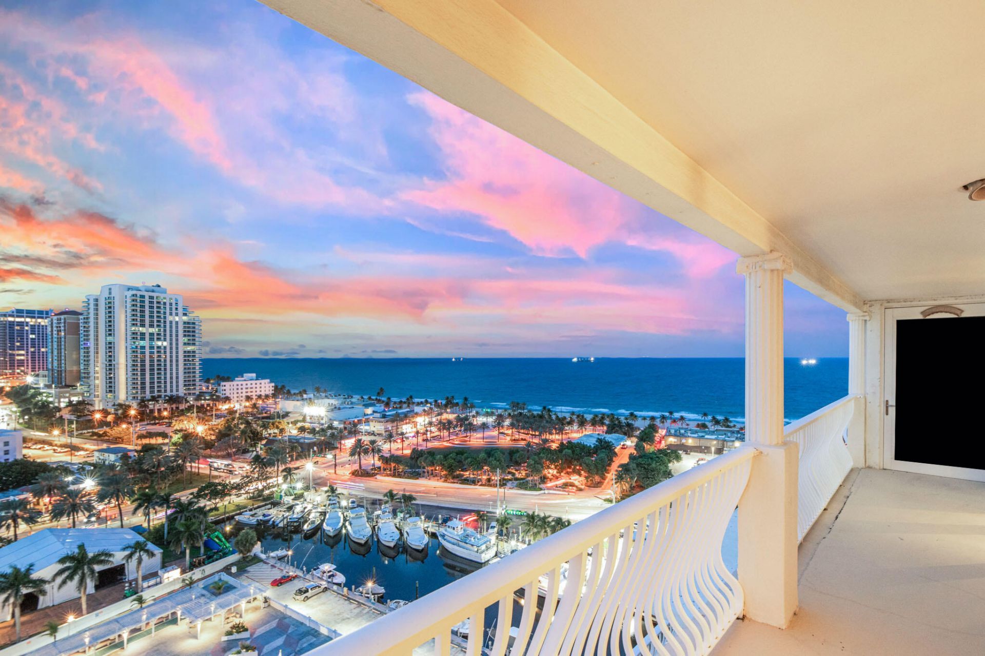 1 Las Olas Circle, Unit PH3, Fort Lauderdale, FL 33316 Photo