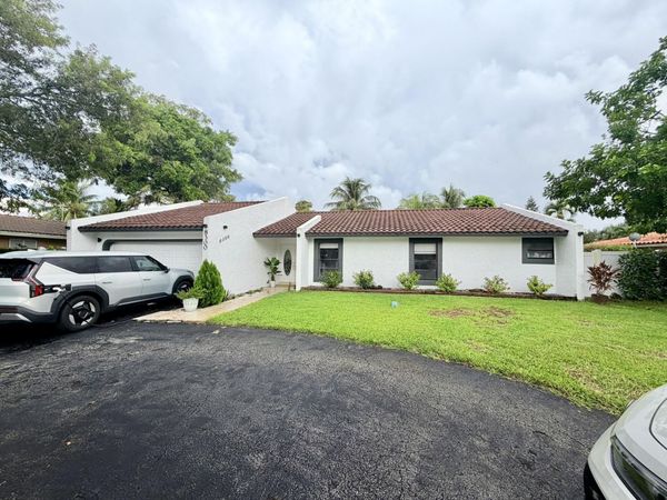 8300 NW 14TH Court, Coral Springs, FL 33071