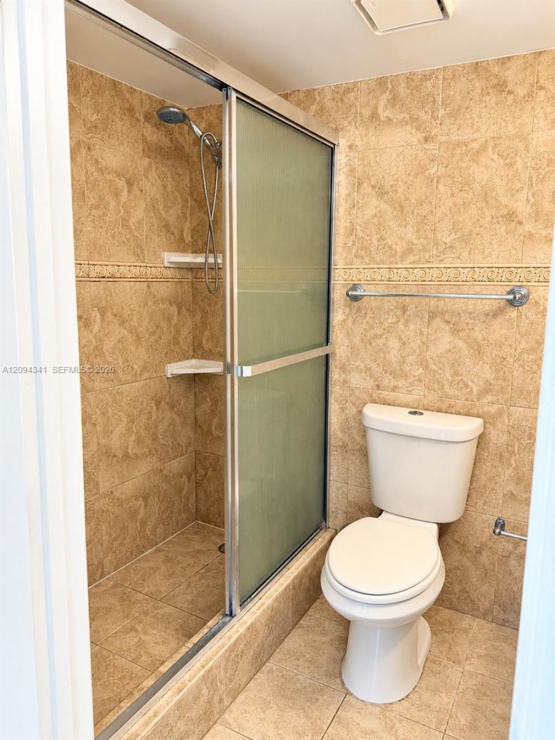 2775 W 61st St, Unit 102, Hialeah, FL 33016 Photo