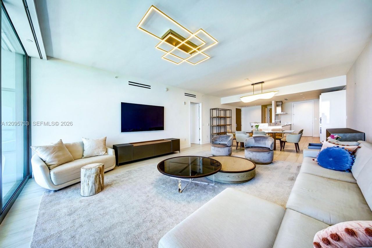 10203 Collins Ave , Unit 1203, Bal Harbour, FL 33154 Photo