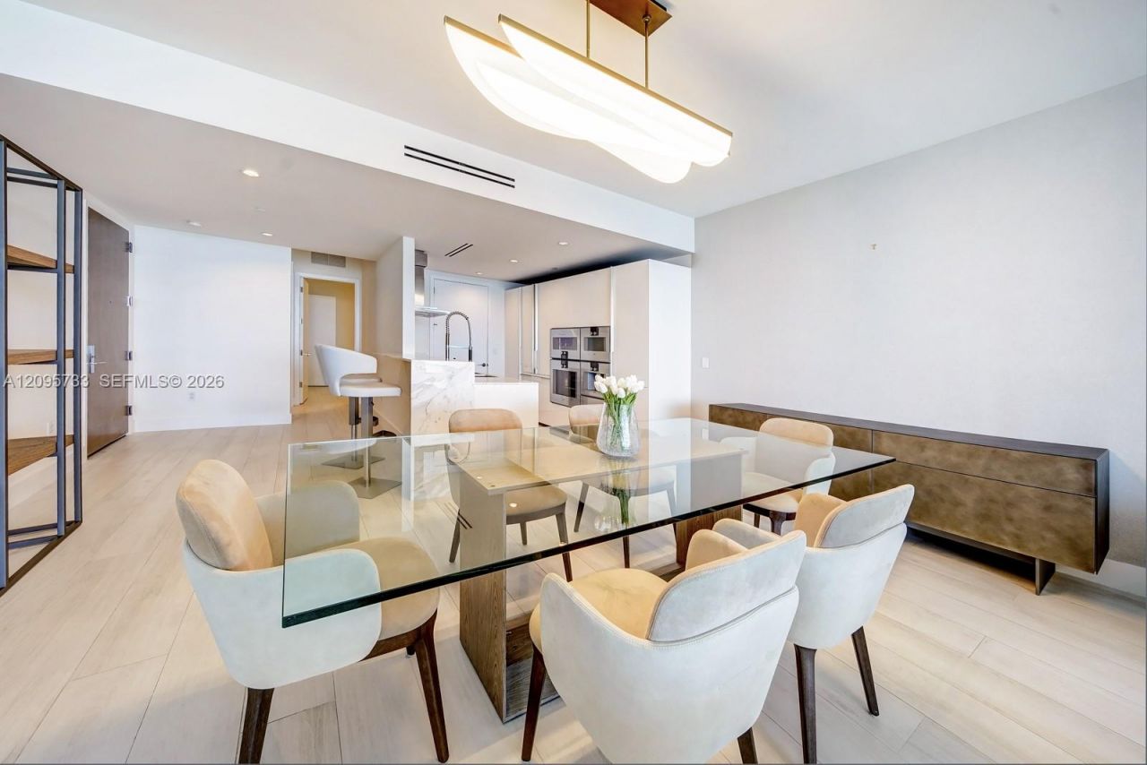 10203 Collins Ave , Unit 1203, Bal Harbour, FL 33154 Photo