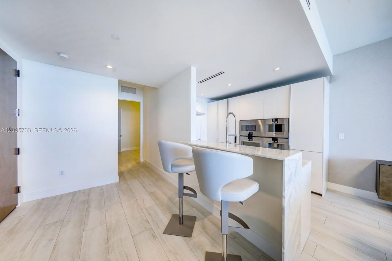 10203 Collins Ave , Unit 1203, Bal Harbour, FL 33154 Photo