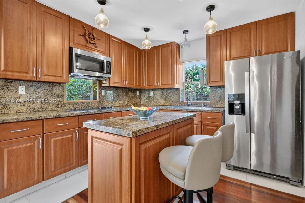 68 NW 95th St, Miami Shores, FL 33150 Photo