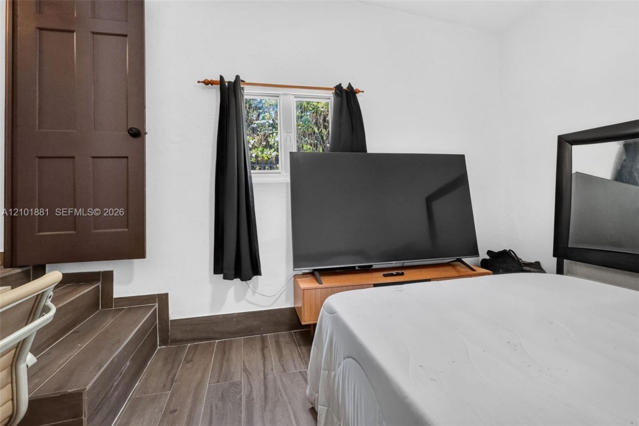 68 NW 95th St, Miami Shores, FL 33150 Photo