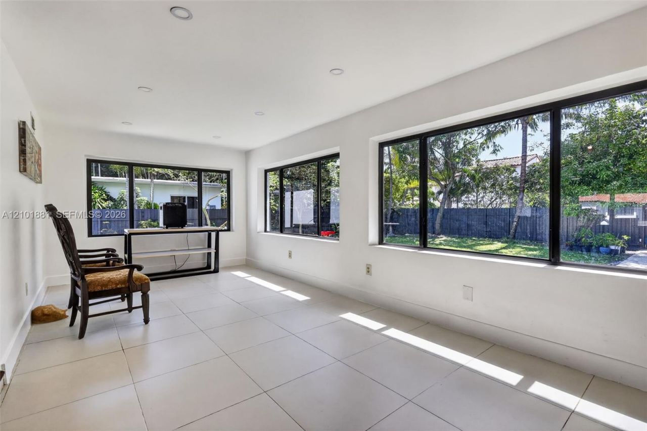 68 NW 95th St, Miami Shores, FL 33150 Photo