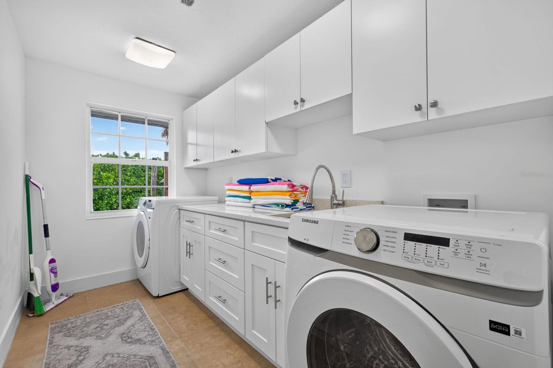 1339 Par View Dr, Sanibel, FL 33957 Photo