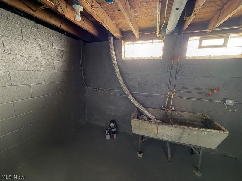 4628 E 173rd Street, Cleveland, OH 44128 Photo 23