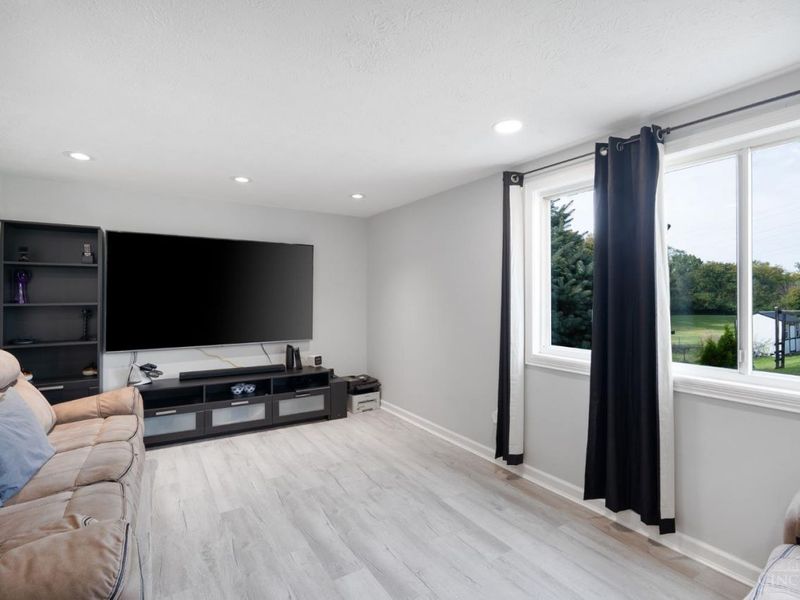 7524 Sussex Drive, West Chester, OH 45069 Photo 11