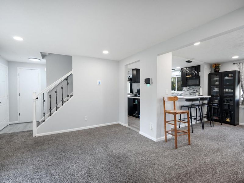 7524 Sussex Drive, West Chester, OH 45069 Photo 4