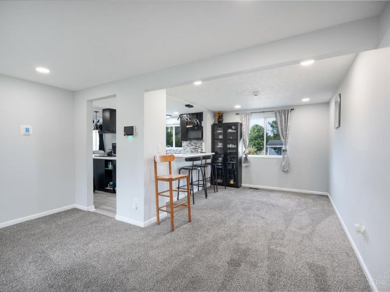 7524 Sussex Drive, West Chester, OH 45069 Photo 5