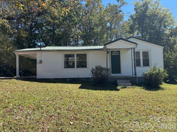 162 Phillips Lane , Spruce Pine, NC 28777