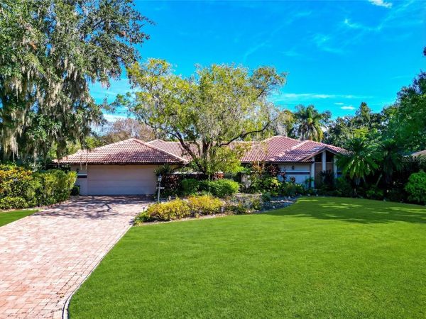 6976 COUNTRY LAKES CIRCLE , SARASOTA, FL 34243