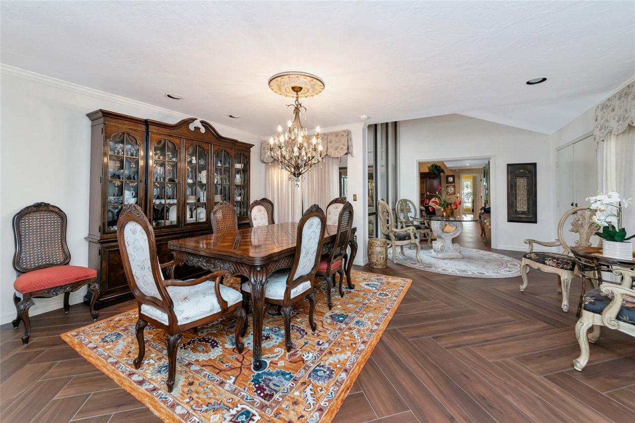 6976 Country Lakes Circle , Sarasota, FL 34243 Photo