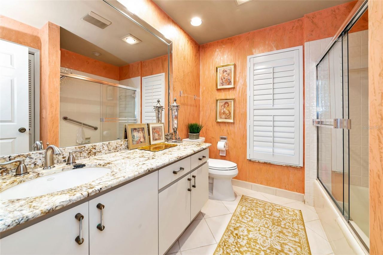 6976 Country Lakes Circle , Sarasota, FL 34243 Photo