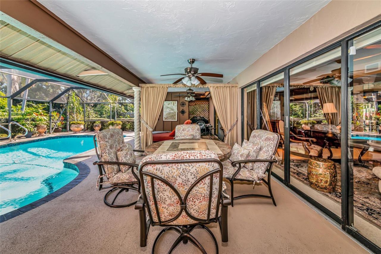 6976 Country Lakes Circle , Sarasota, FL 34243 Photo