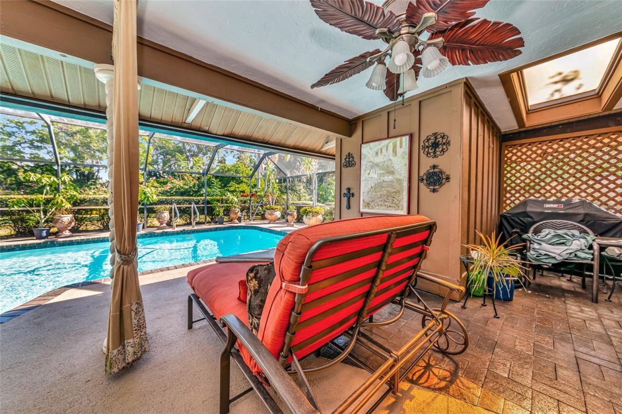 6976 Country Lakes Circle , Sarasota, FL 34243 Photo