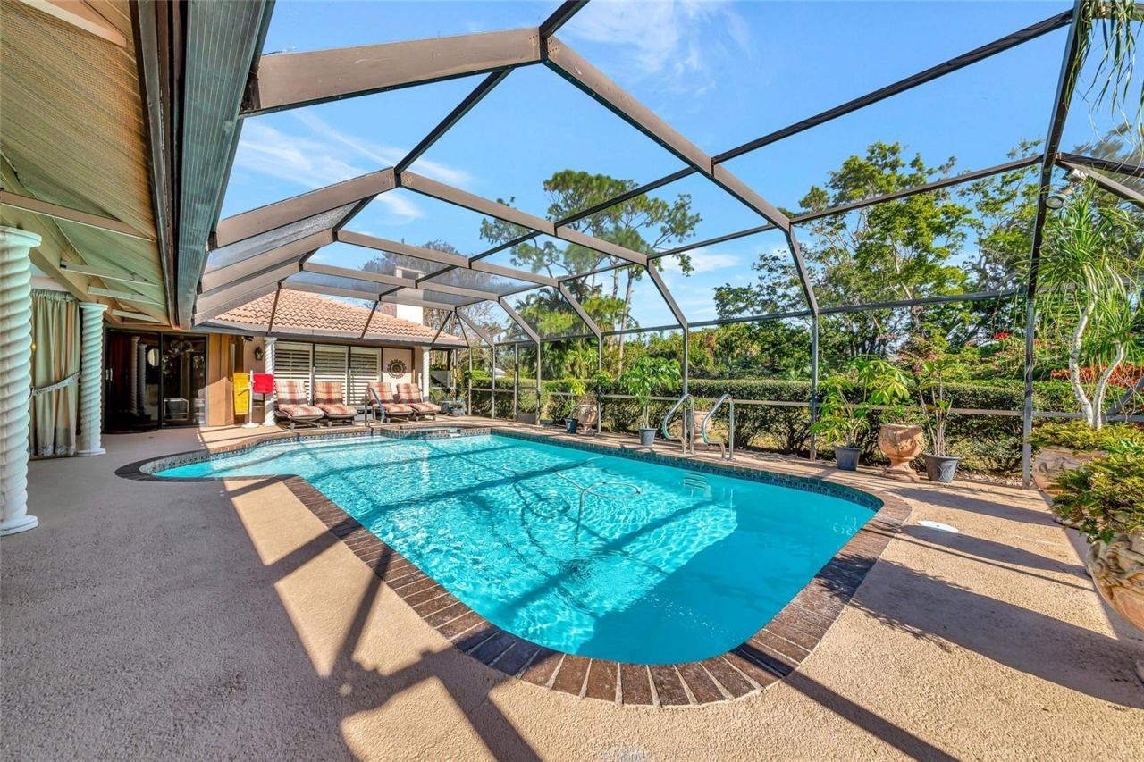6976 Country Lakes Circle , Sarasota, FL 34243 Photo